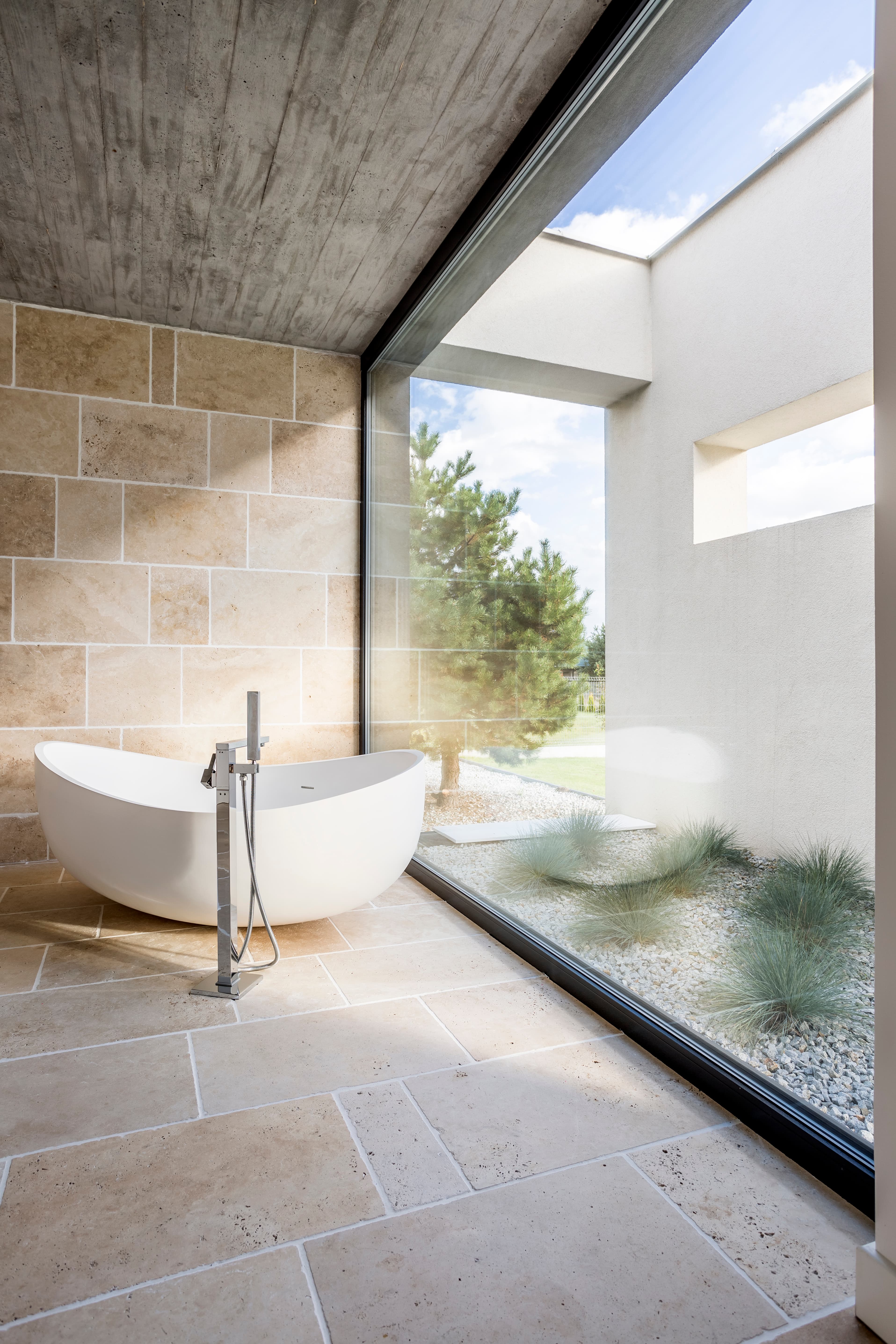Travertine Bathroom & Garden Outlook